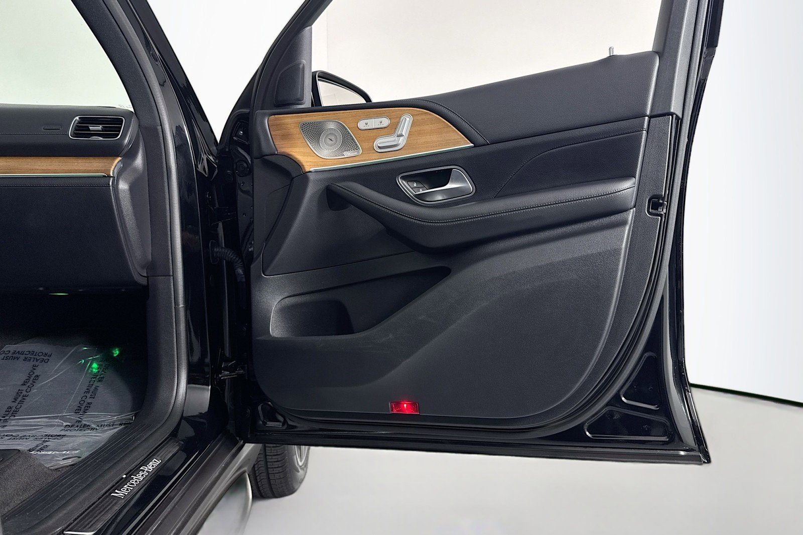 Certified 2022 Mercedes-Benz GLS 450 4MATIC image 25