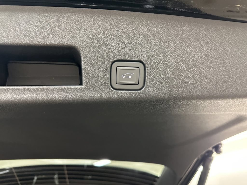 New 2026 Chevrolet Traverse RS AWD/4WD image 25