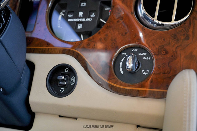 Used 1996 Rolls-Royce Silver Dawn image 26