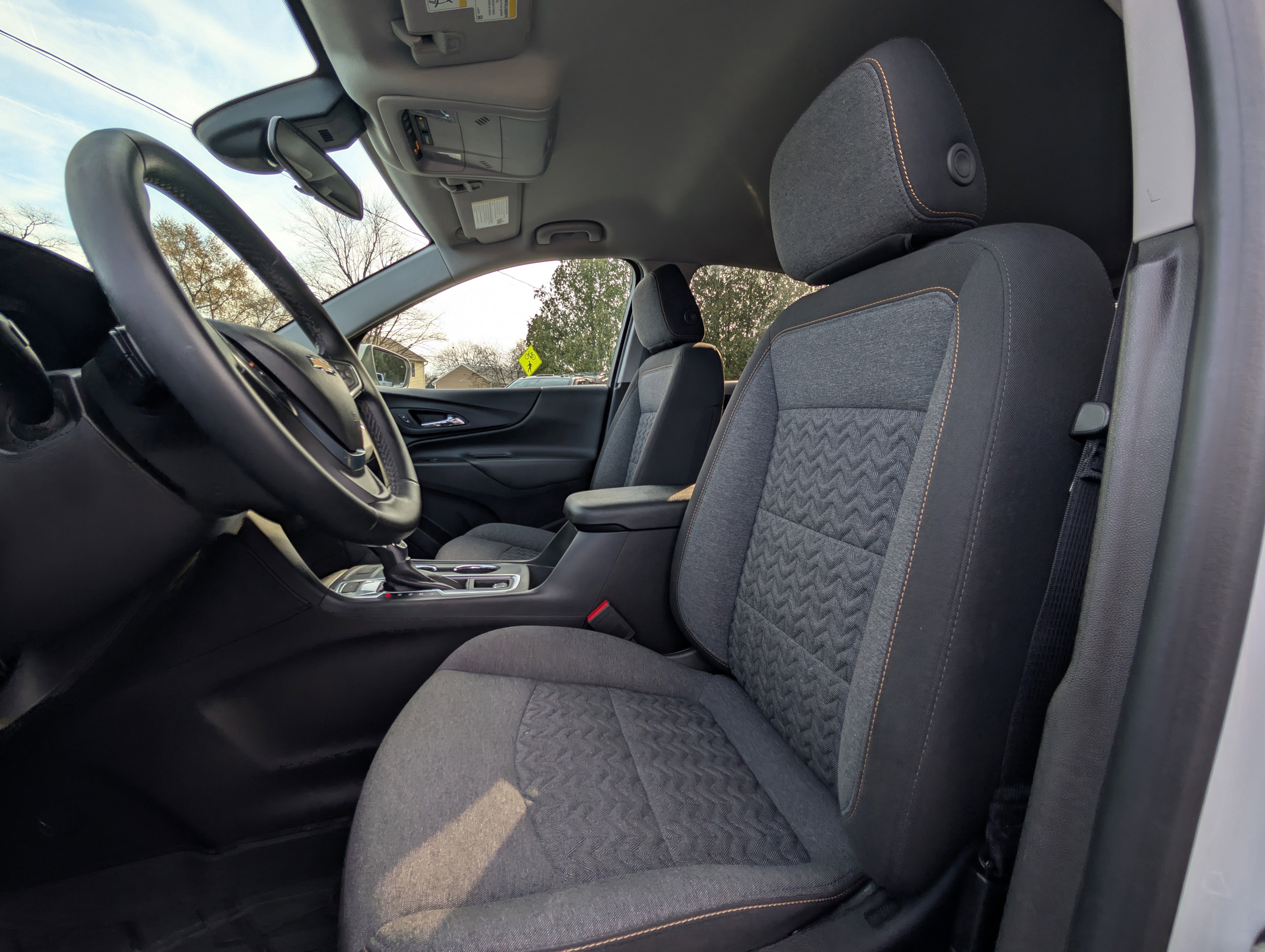 Used 2024 Chevrolet Equinox LT w/ LPO, Floor Liner Package image 29