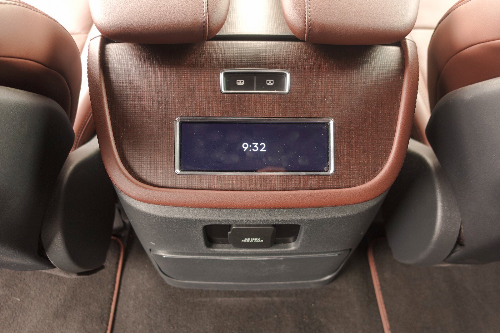 Used 2025 Lincoln Navigator Reserve image 30