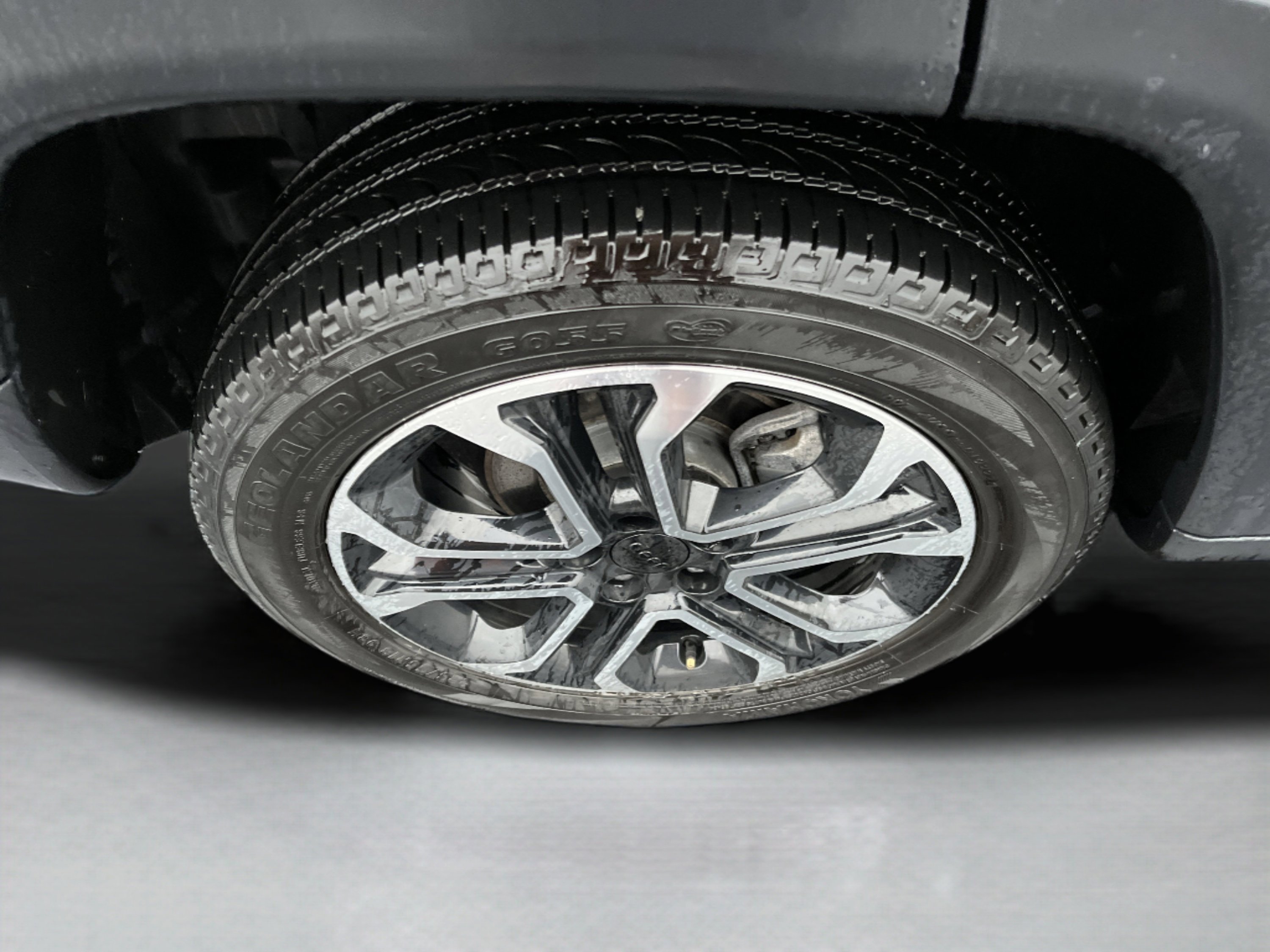 Used 2022 Jeep Compass Limited image 9