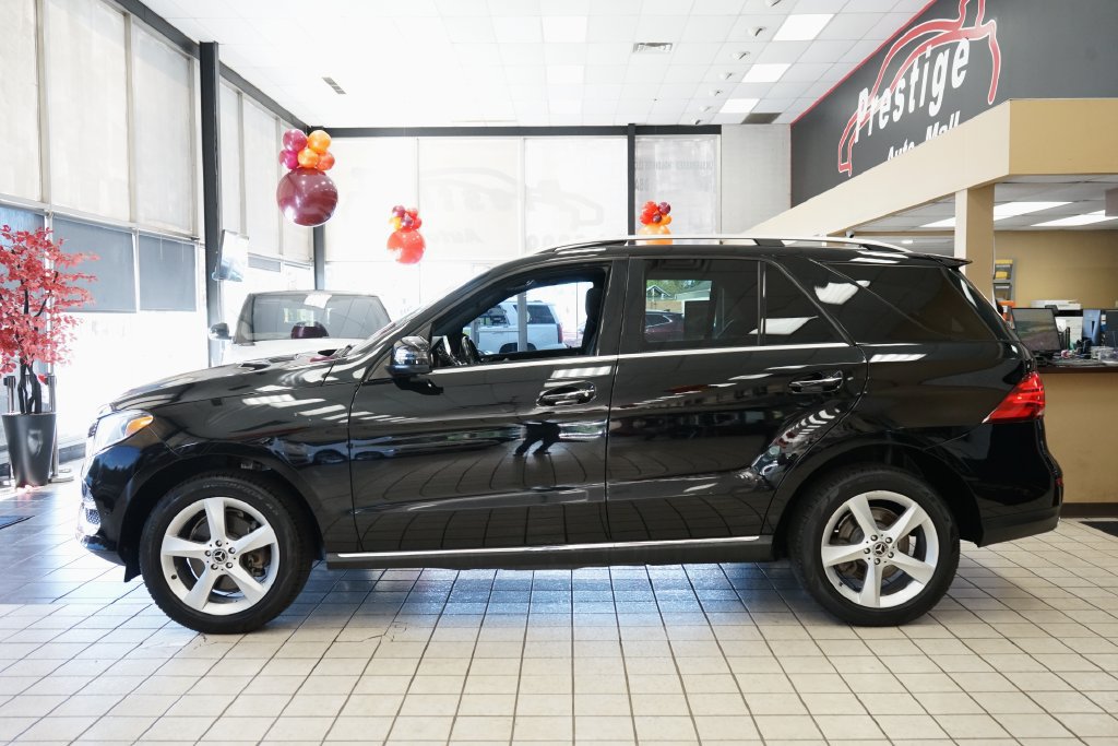 Used 2017 Mercedes-Benz GLE 350 4MATIC w/ Premium 1 Package image 3