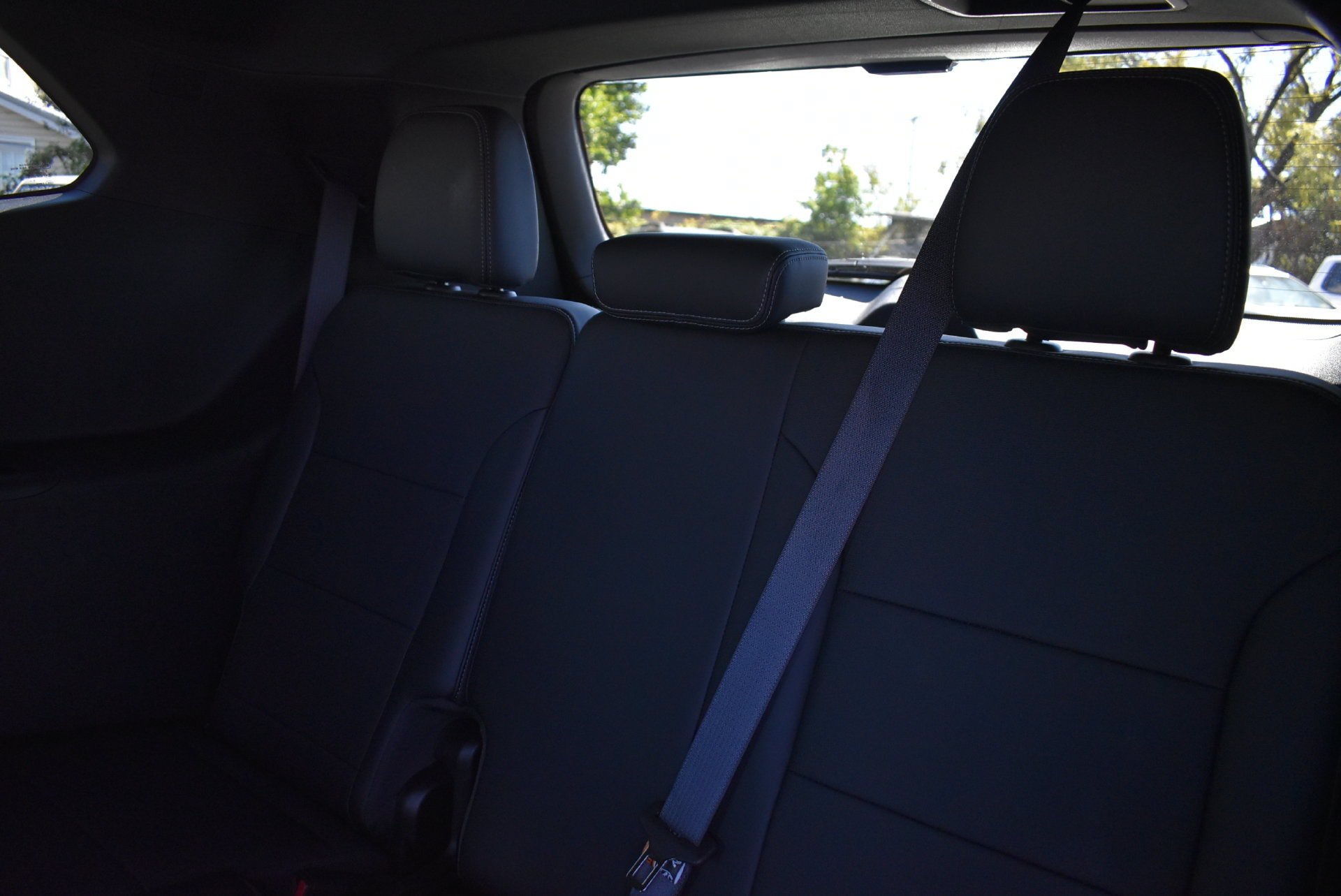 Used 2026 Buick Enclave Preferred w/ Power Package FWD image 18