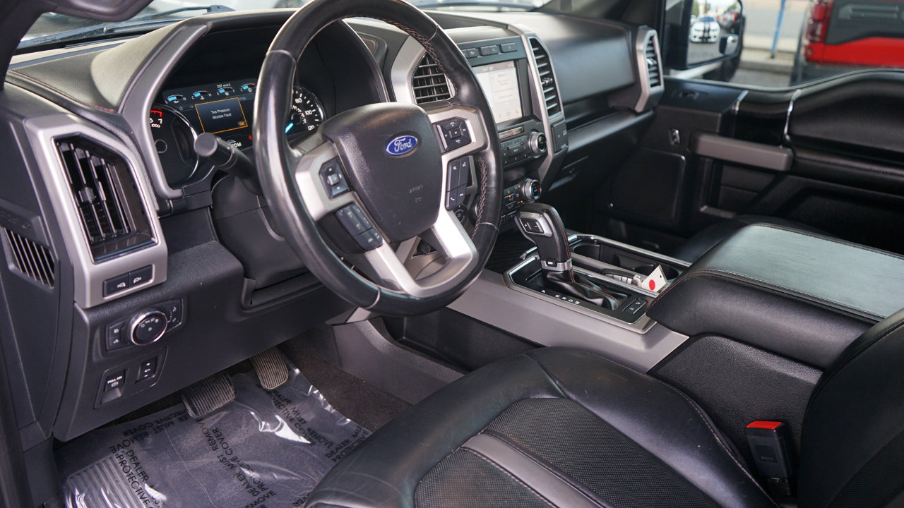 Used 2019 Ford F150 Platinum w/ Equipment Group 701A Luxury image 10