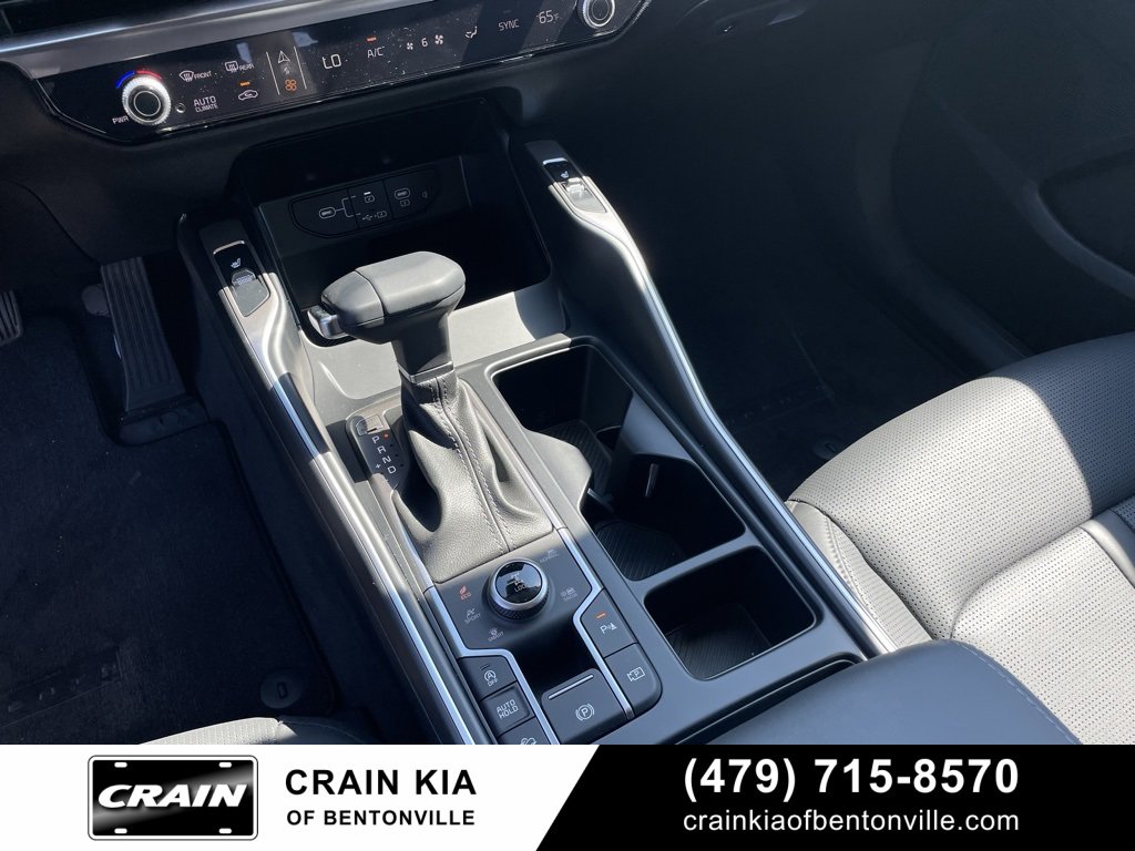 New 2025 Kia Sorento S image 19