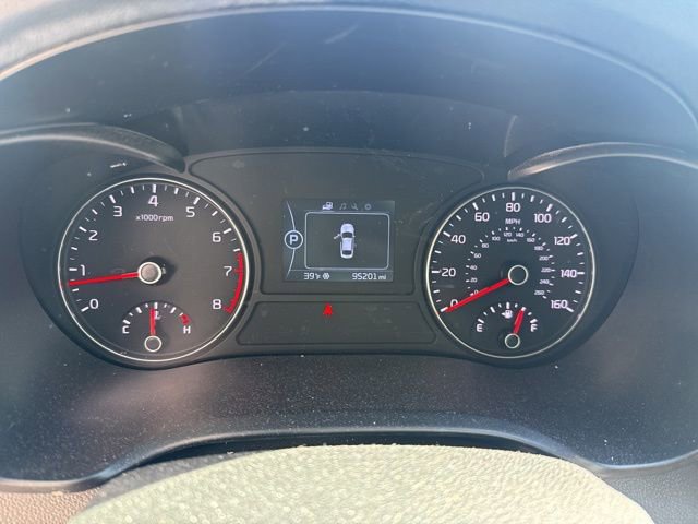 Used 2018 Kia Optima LX w/ 17" Alloy Wheels Package image 3