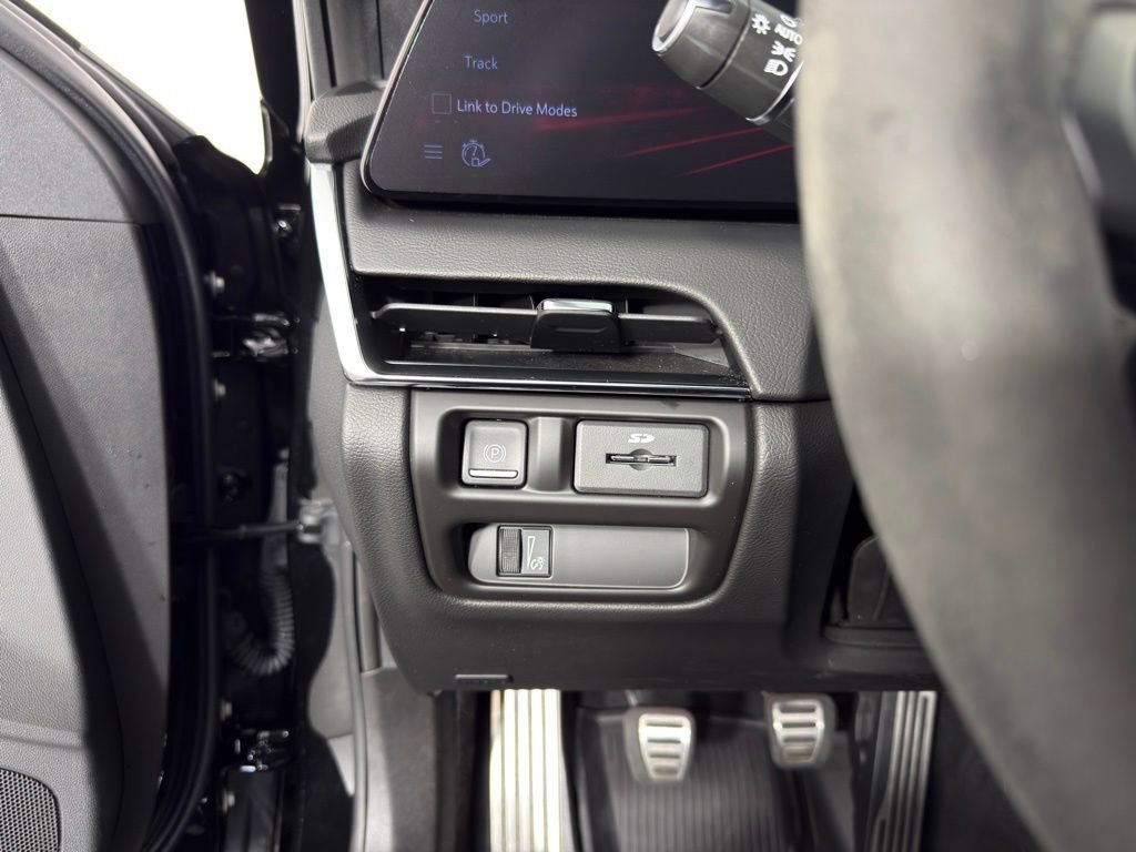 Used 2025 Cadillac CT5 V Blackwing RWD image 25