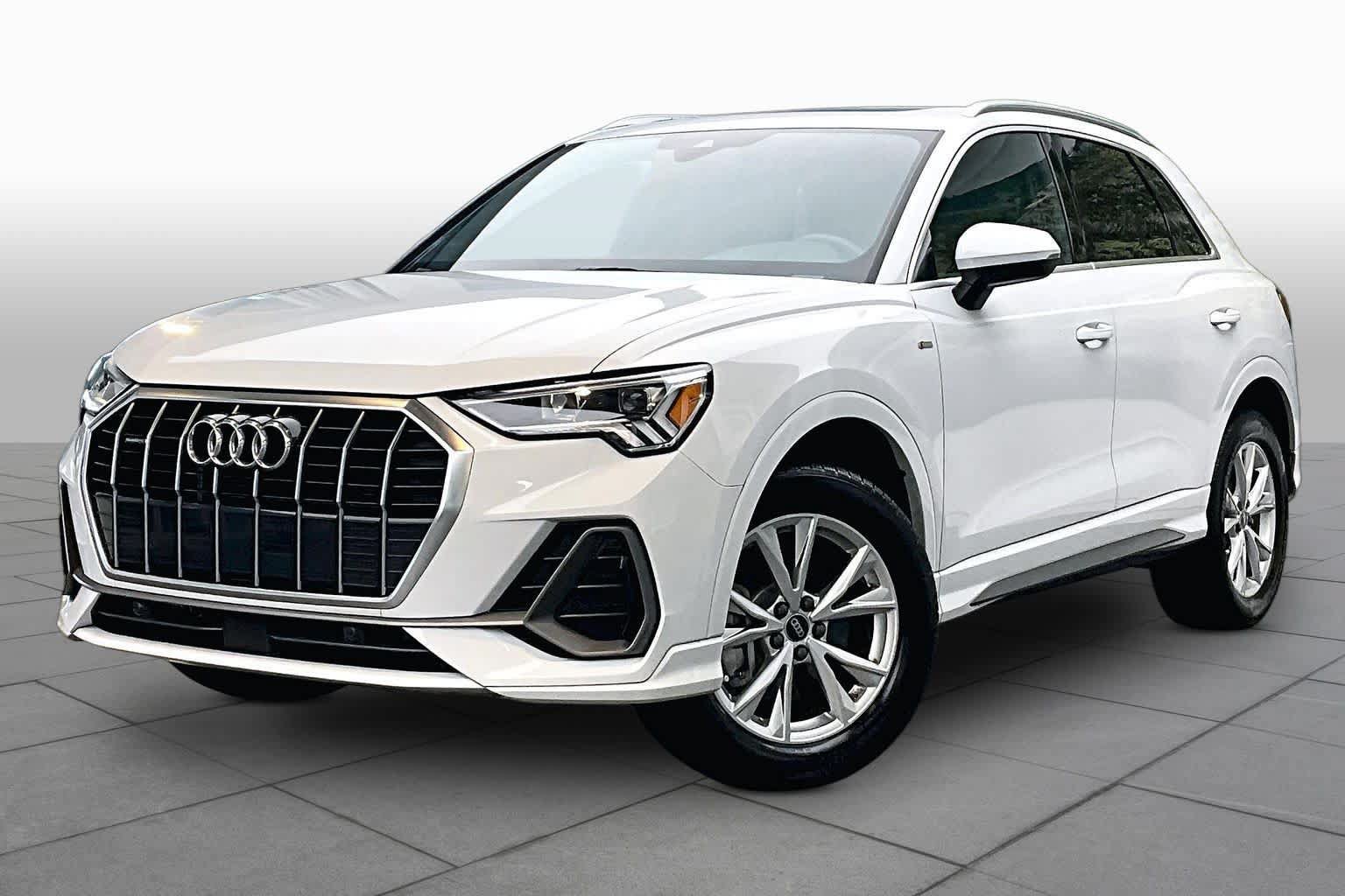 Certified 2024 Audi Q3 2.0T Premium AWD/4WD image 3