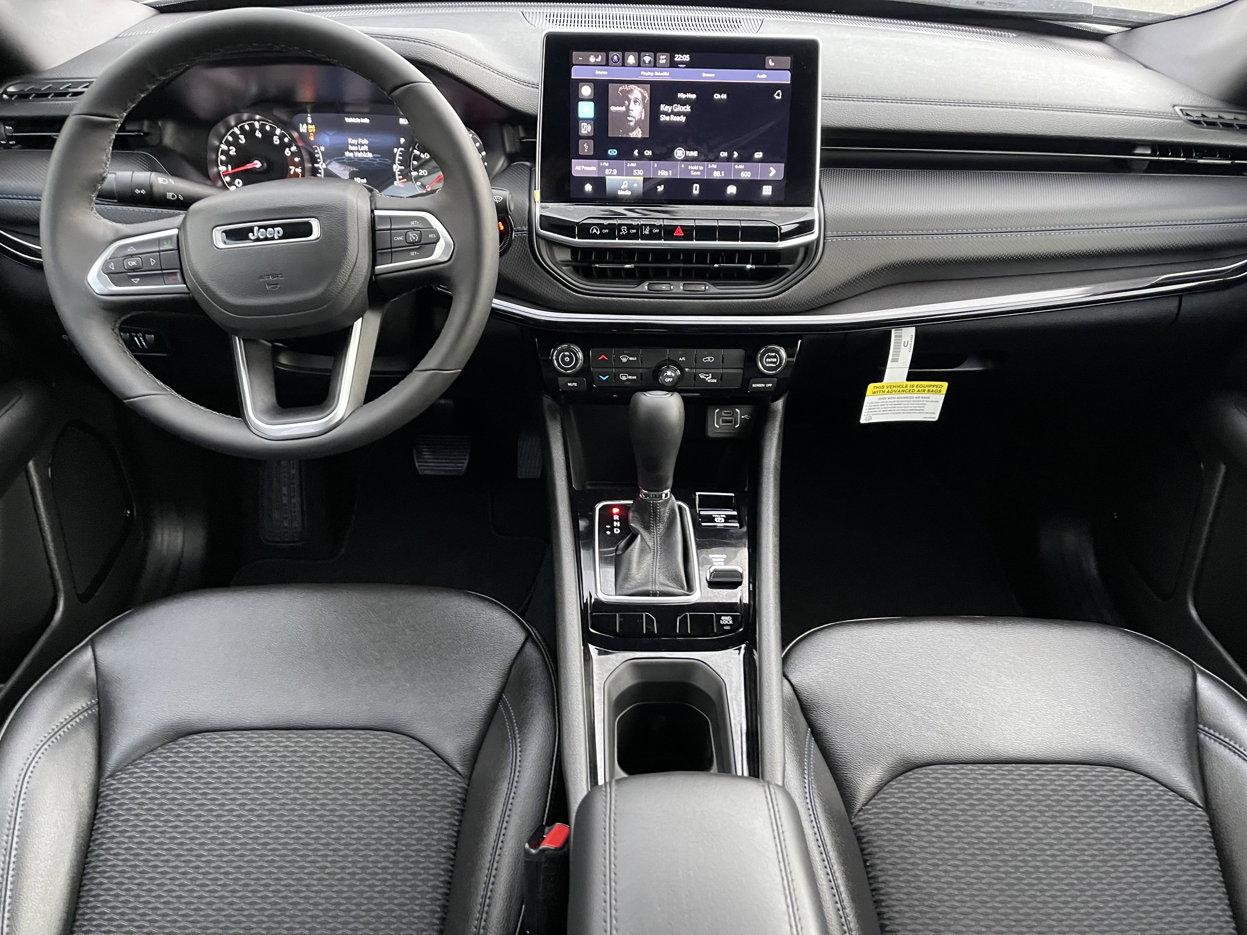 New 2026 Jeep Compass Latitude AWD/4WD image 19