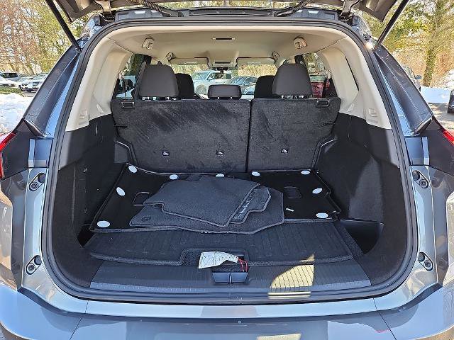 Certified 2025 Nissan Rogue S image 29