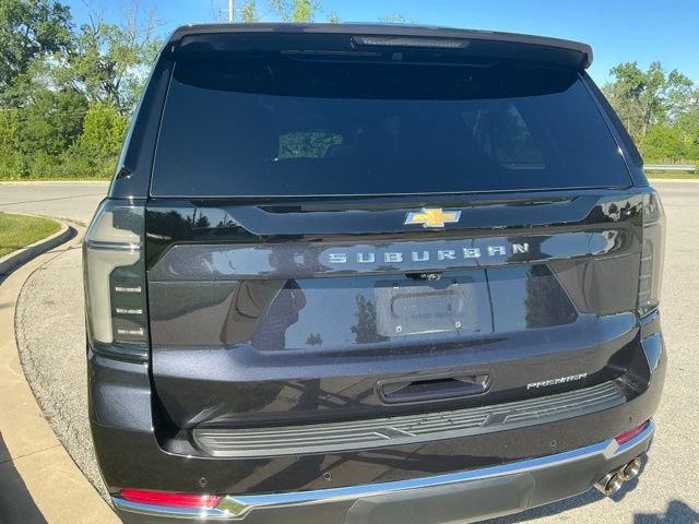 Used 2025 Chevrolet Suburban Premier w/ Sun And Tow Package AWD/4WD image 10