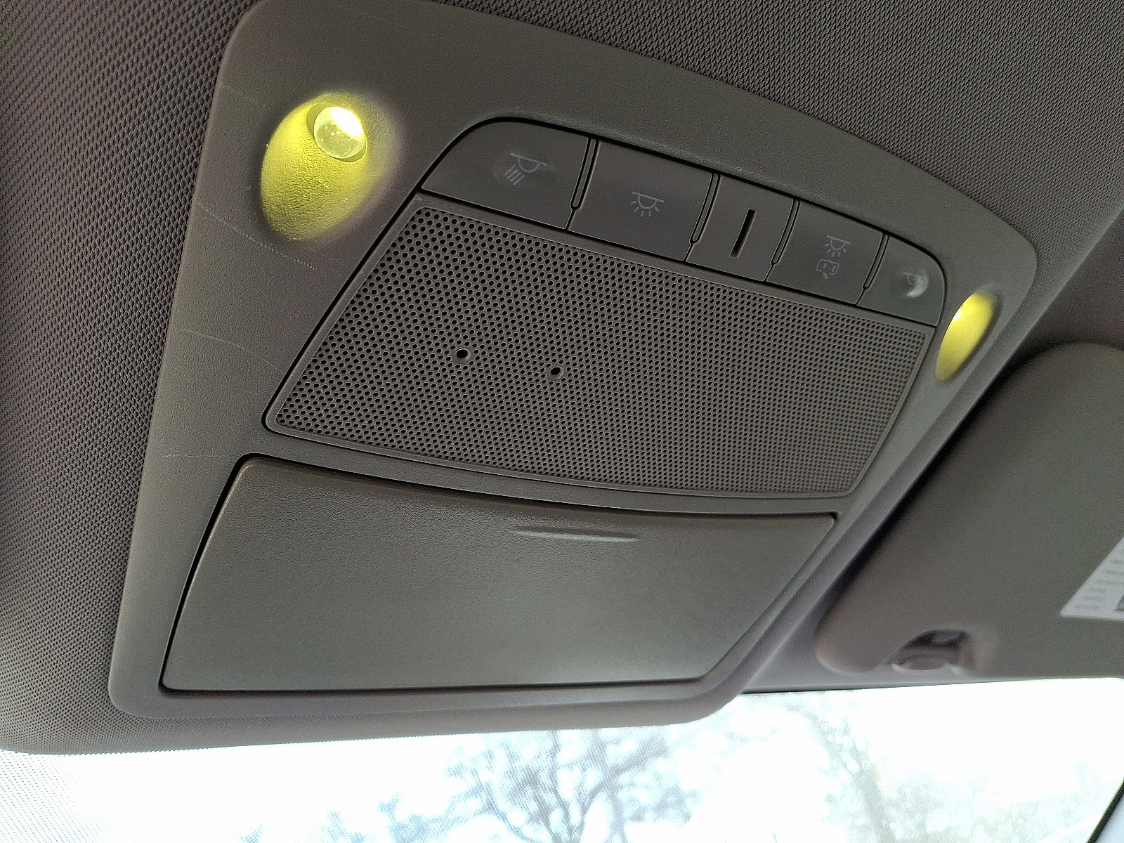 Used 2018 Nissan Rogue Sport S image 21