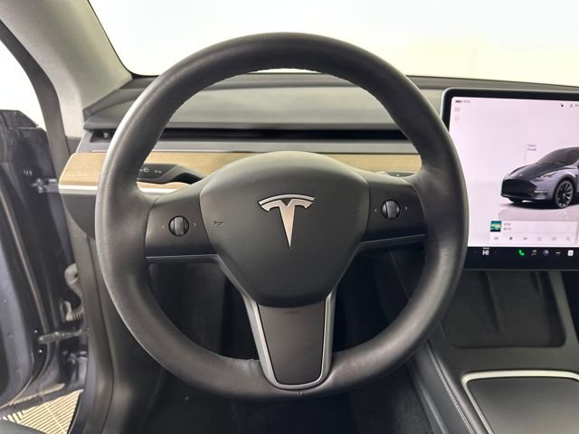 Used 2023 Tesla Model Y Long Range image 14