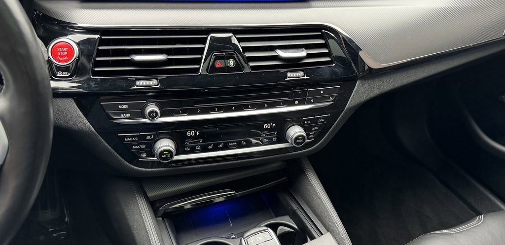 Used 2018 BMW M5 w/ Executive Package image 24