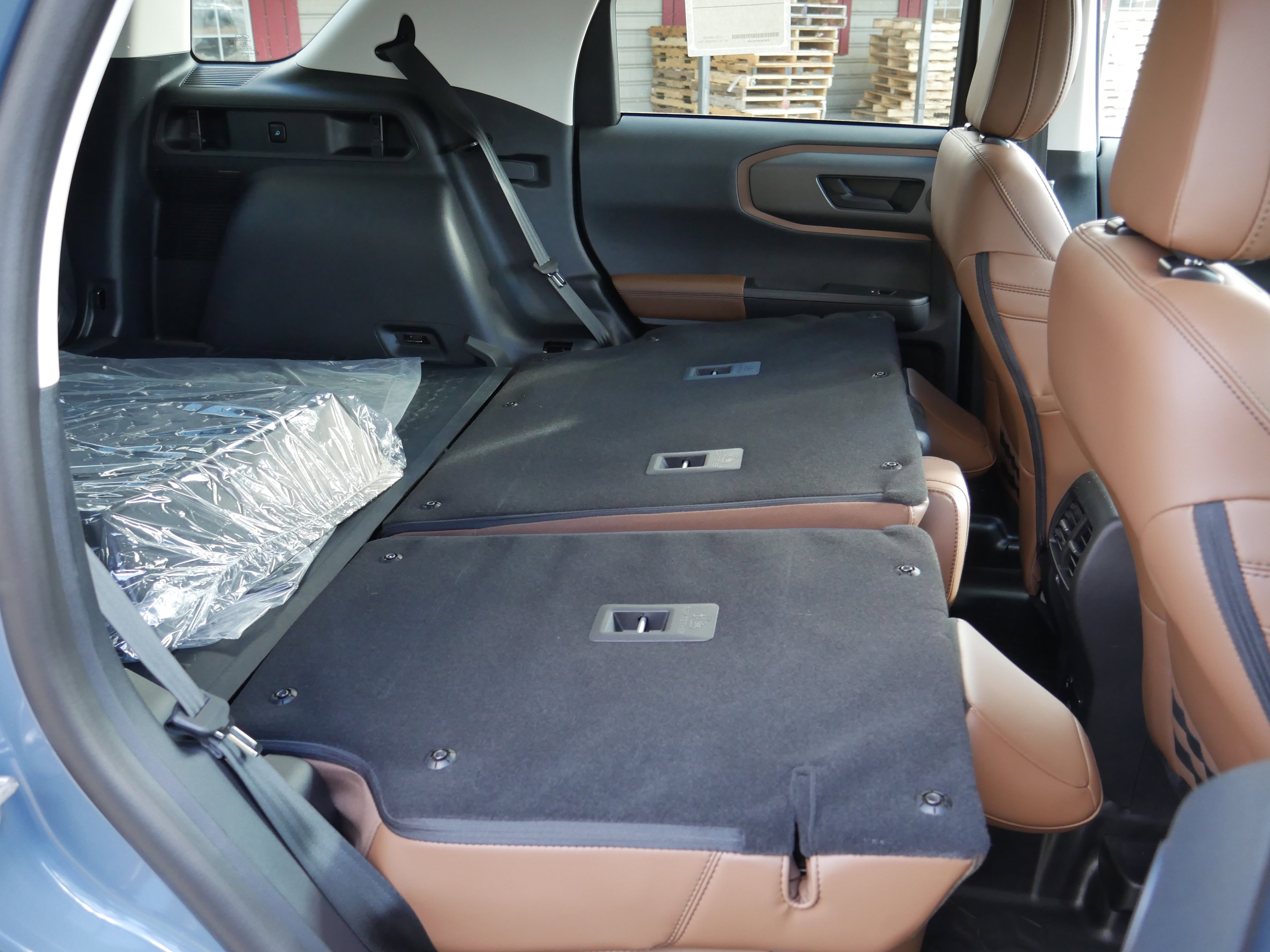 New 2026 Ford Bronco Sport Outer Banks w/ Sasquatch Outer Banks Package image 32