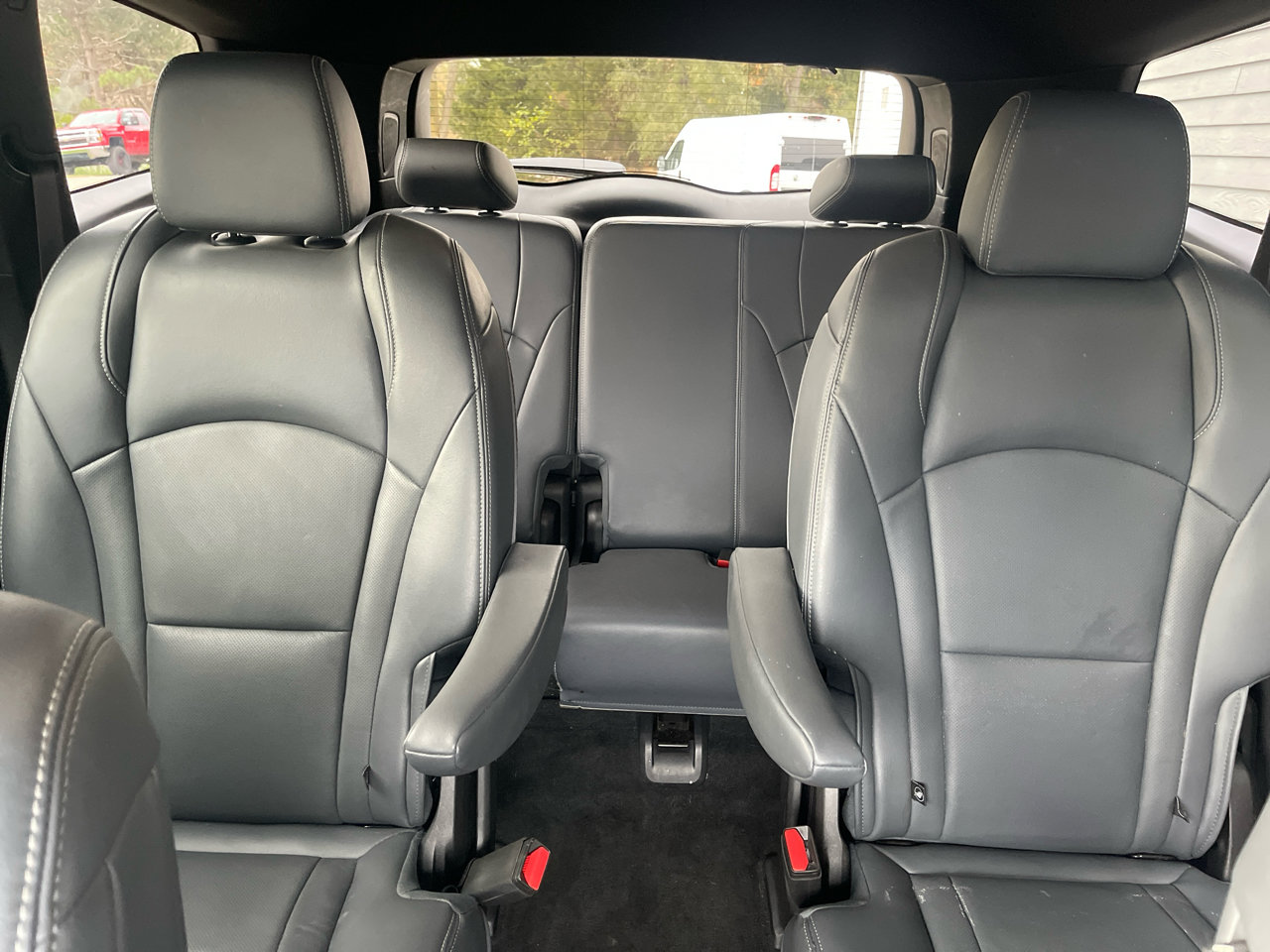 Used 2022 Buick Enclave Premium image 17