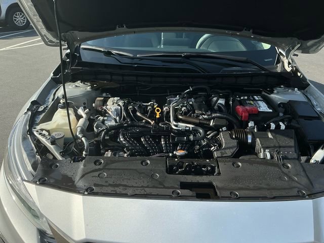 Used 2022 Nissan Altima 2.5 SR image 17