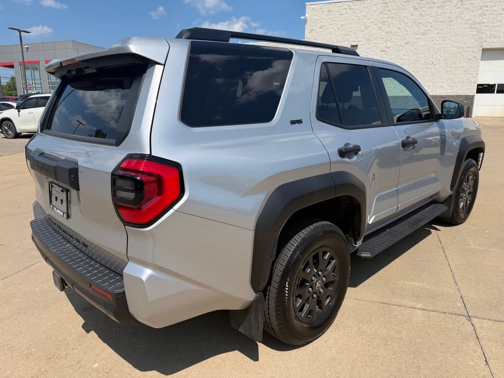 Certified 2025 Toyota 4Runner SR5 AWD/4WD image 5