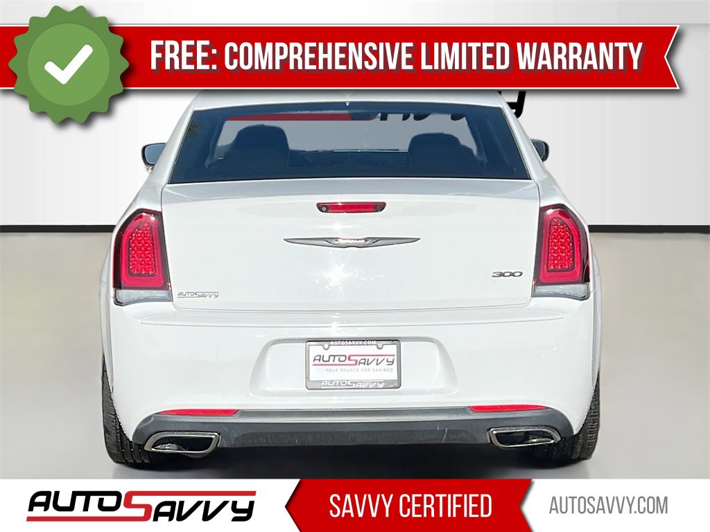 Used 2020 Chrysler 300 Touring w/ Sport Appearance Package image 6
