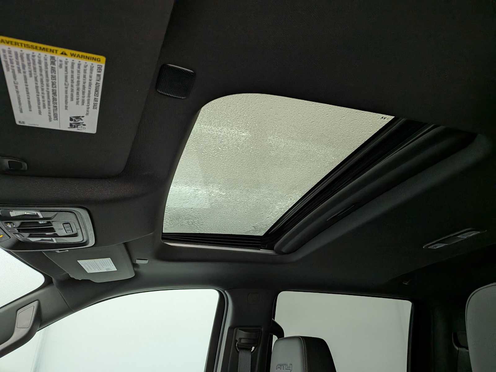 Used 2024 GMC Sierra 1500 AT4 w/ Technology Package image 21