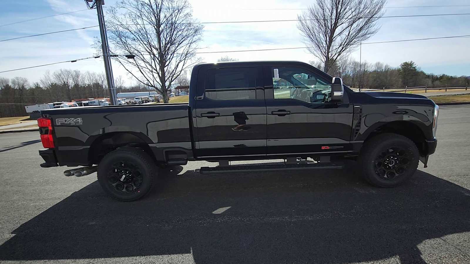 New 2026 Ford F250 Lariat w/ Black Appearance Package image 9