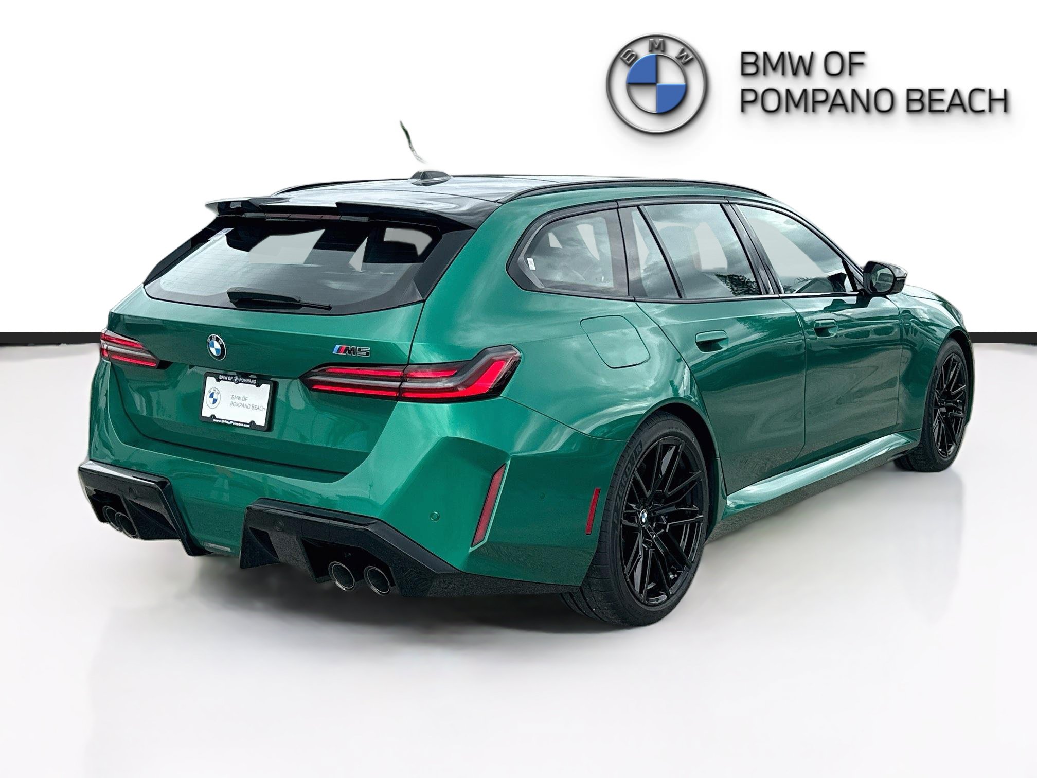 New 2027 BMW M5 Touring AWD/4WD image 7