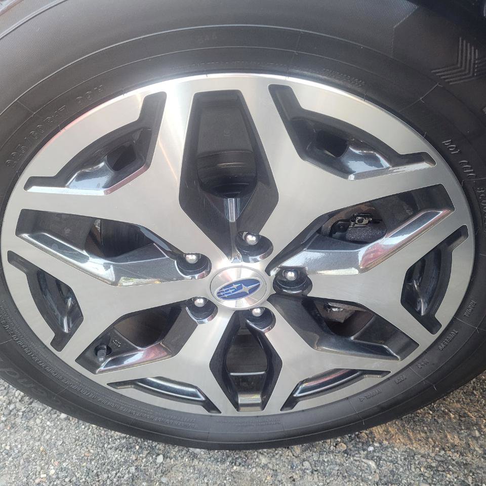 Used 2019 Subaru Forester Premium w/ All-Weather Package image 40