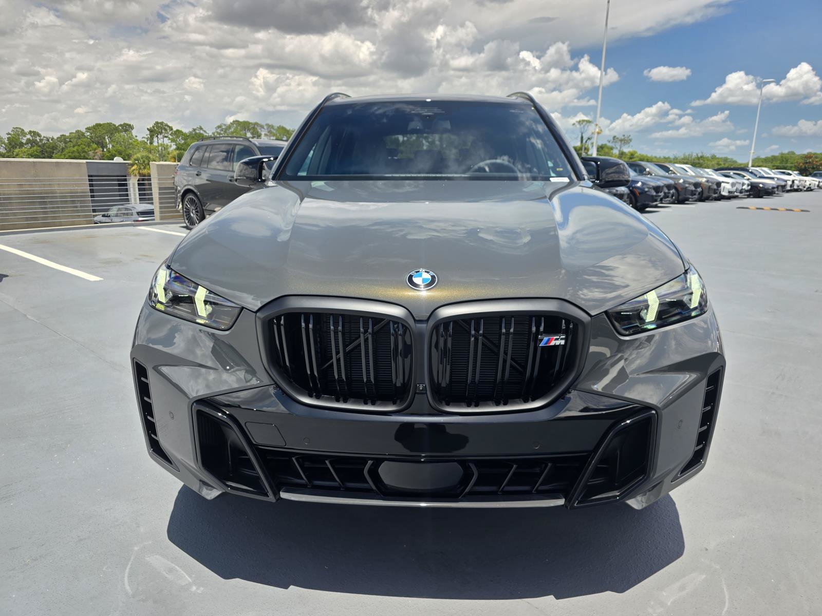 New 2026 BMW X5 M60i AWD/4WD image 2