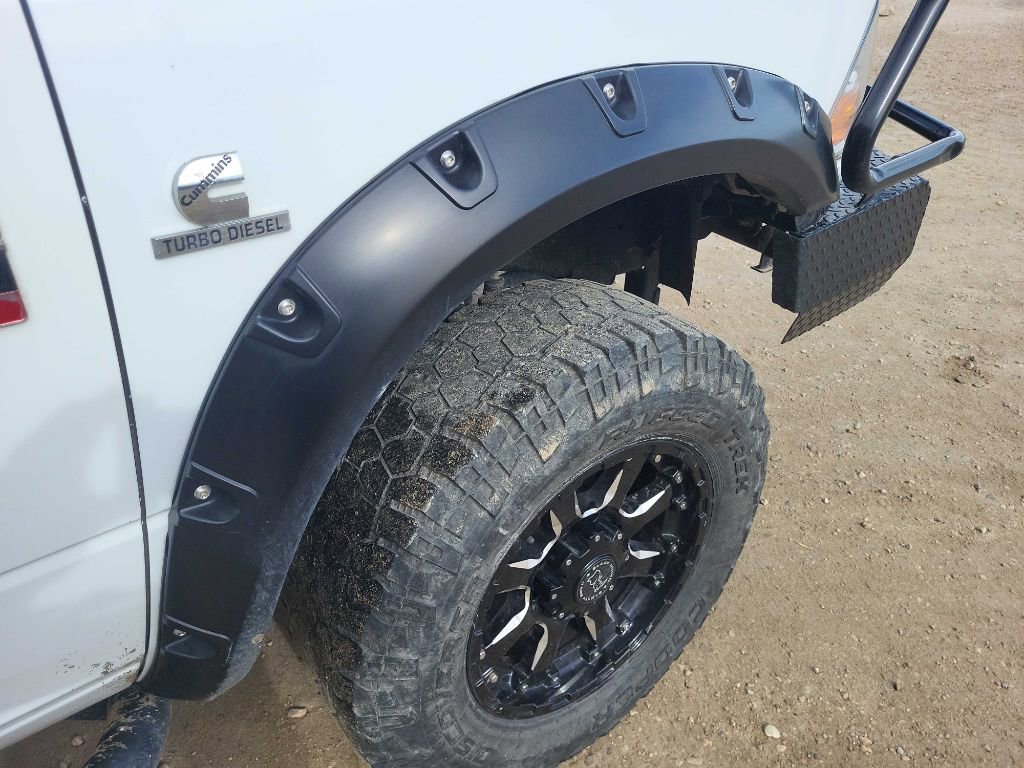 Used 2011 RAM 2500 ST w/ Cold Weather Group image 17