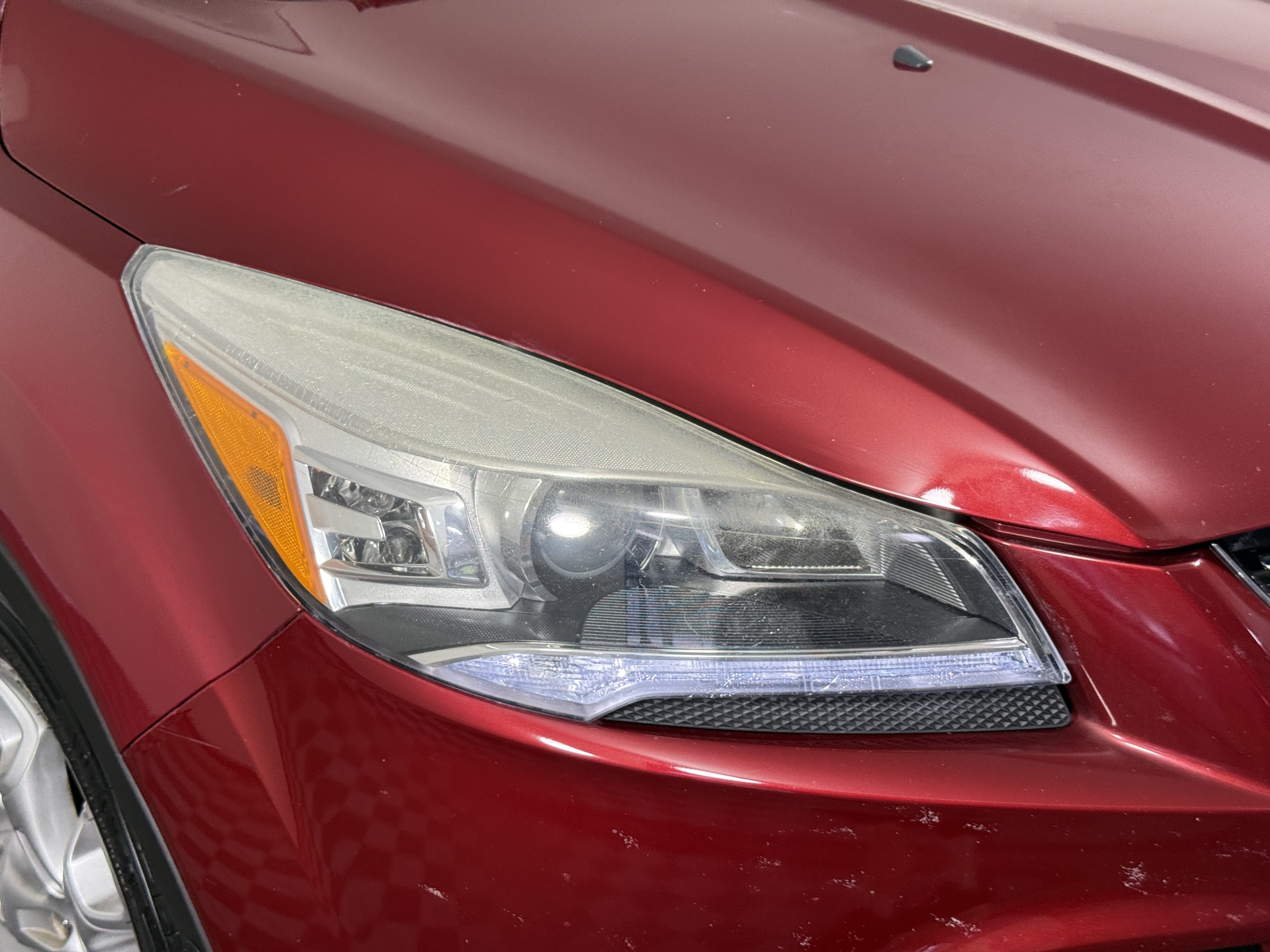 Used 2014 Ford Escape Titanium w/ Equipment Group 401A FWD image 7