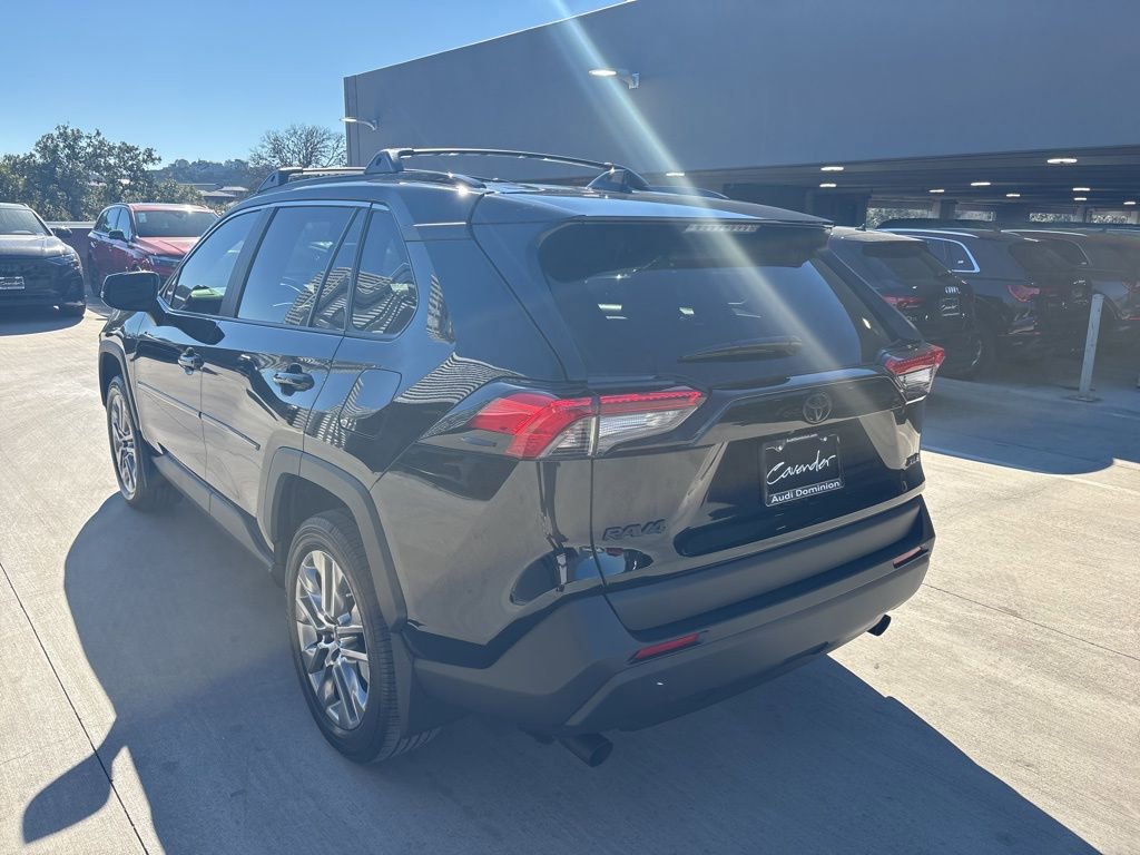 Used 2025 Toyota RAV4 XLE Premium image 8