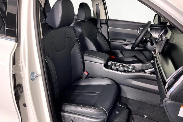 New 2026 Kia Sorento EX FWD image 11