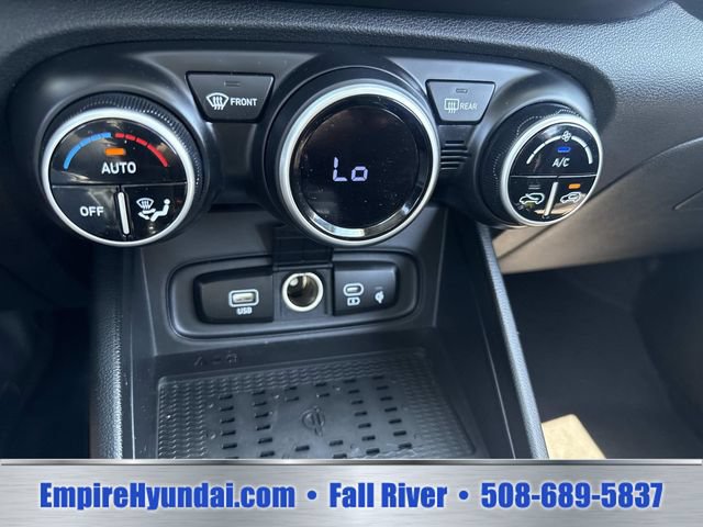 Certified 2026 Hyundai Venue SEL FWD image 23