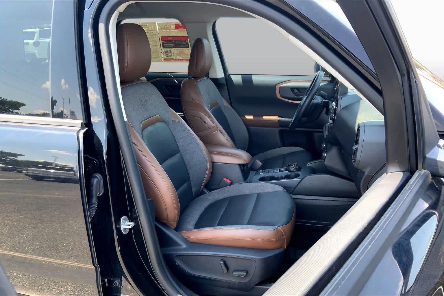 Used 2021 Ford Bronco Sport Outer Banks w/ Outer Banks Package (96D) AWD/4WD image 9