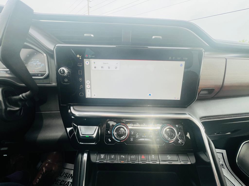 Used 2024 GMC Sierra 2500 Denali Ultimate w/ Max Trailering Package AWD/4WD image 34
