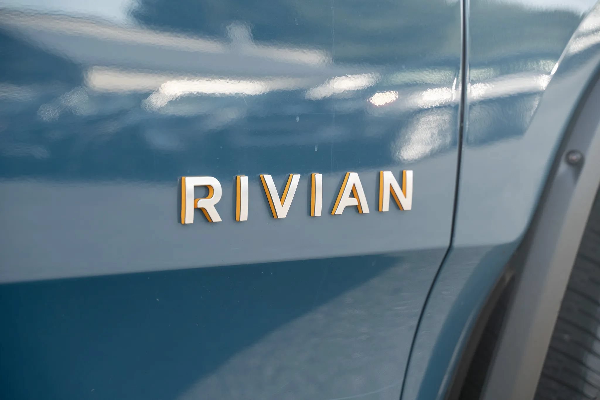 Used 2022 Rivian R1T Adventure AWD/4WD image 37