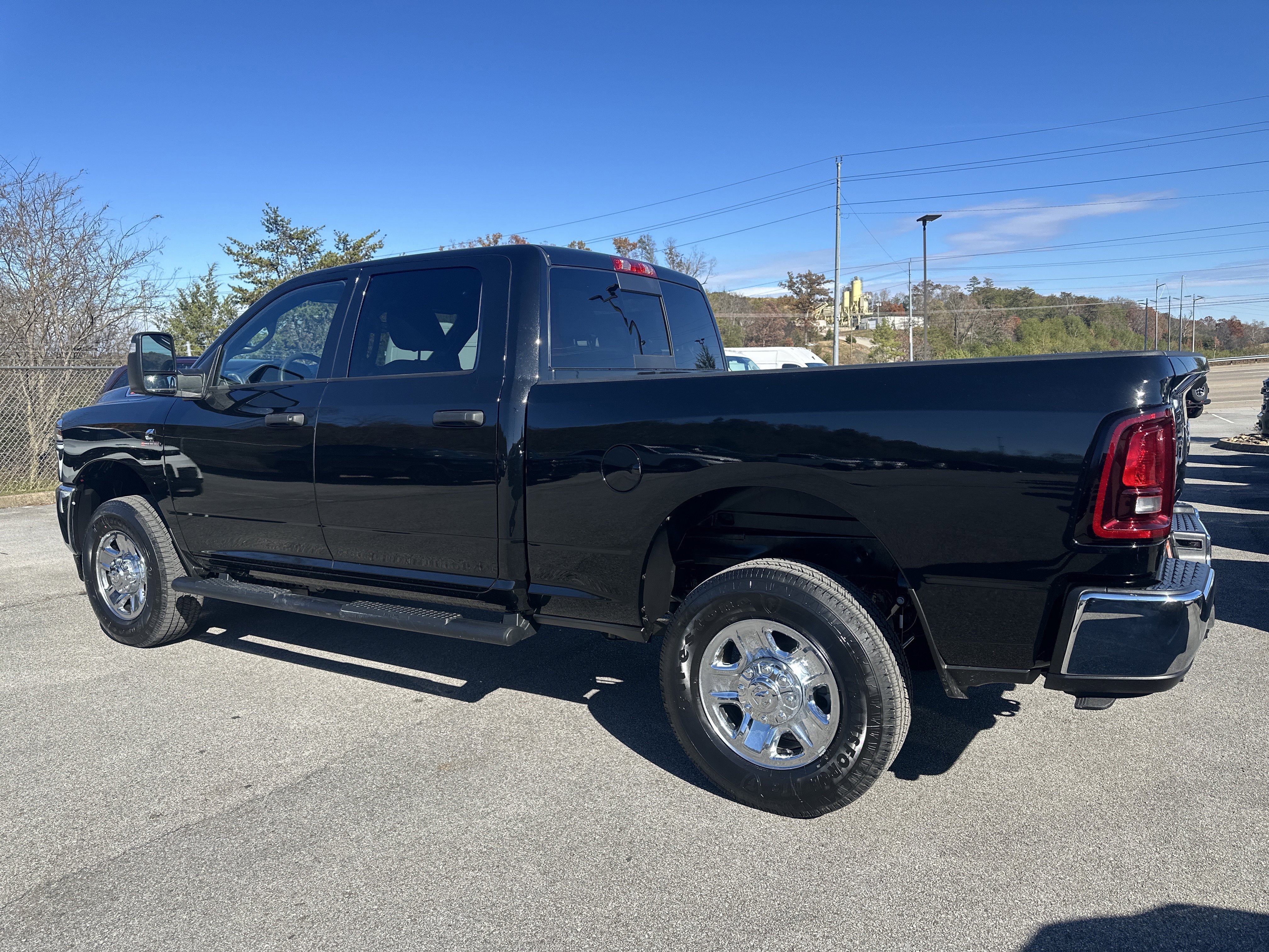 New 2026 RAM 2500 Tradesman AWD/4WD image 10