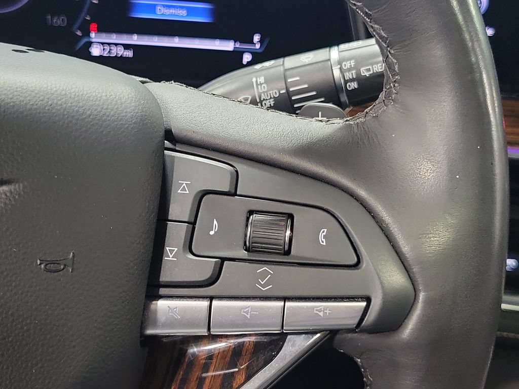 Used 2023 Cadillac Escalade Premium Luxury w/ Performance Package RWD image 26