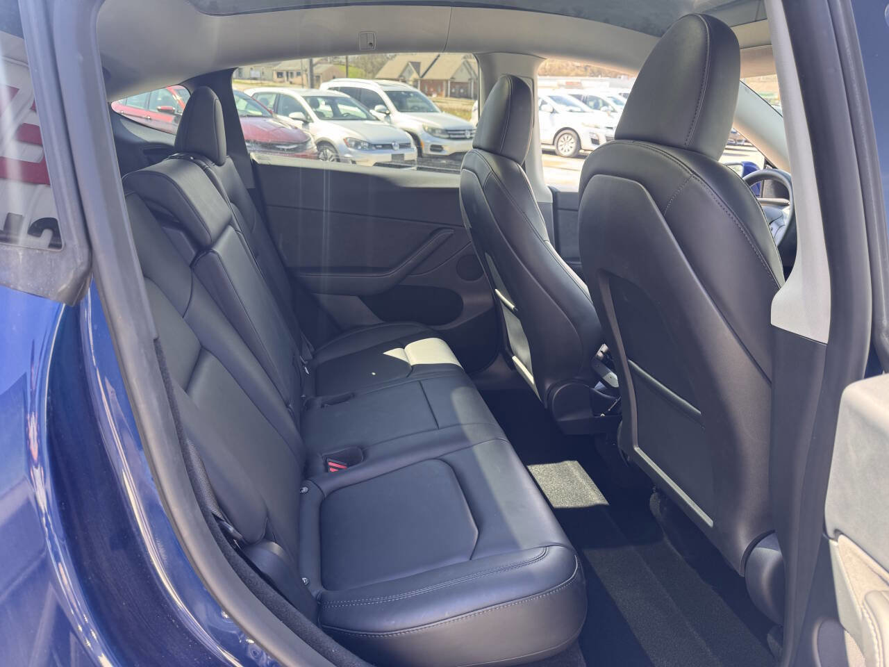 Used 2024 Tesla Model Y Long Range 4dr Crossover image 13