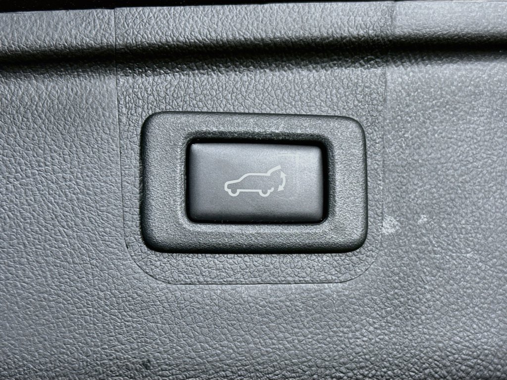 Used 2019 Subaru Outback 2.5i Touring w/ Popular Package #3A AWD/4WD image 28