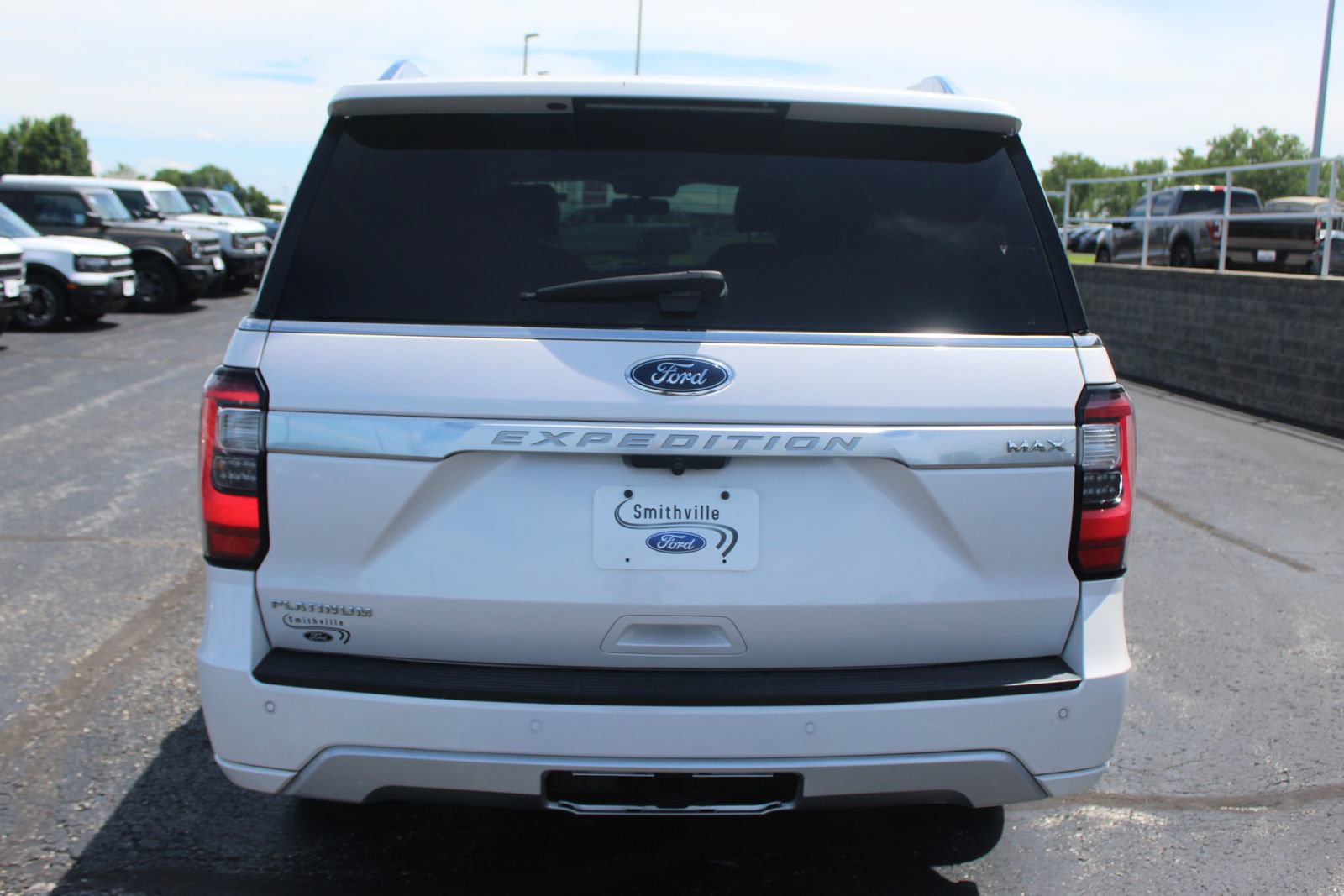 Used 2019 Ford Expedition Max Platinum AWD/4WD image 6