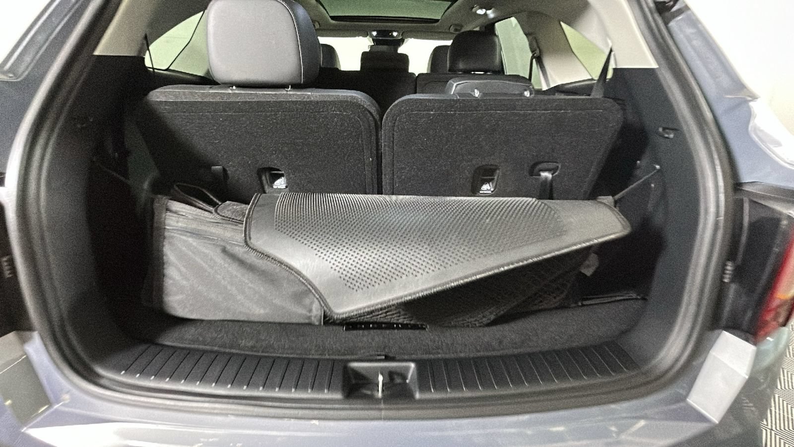 Used 2025 Kia Sorento S w/ Panoramic Sunroof Package FWD image 29