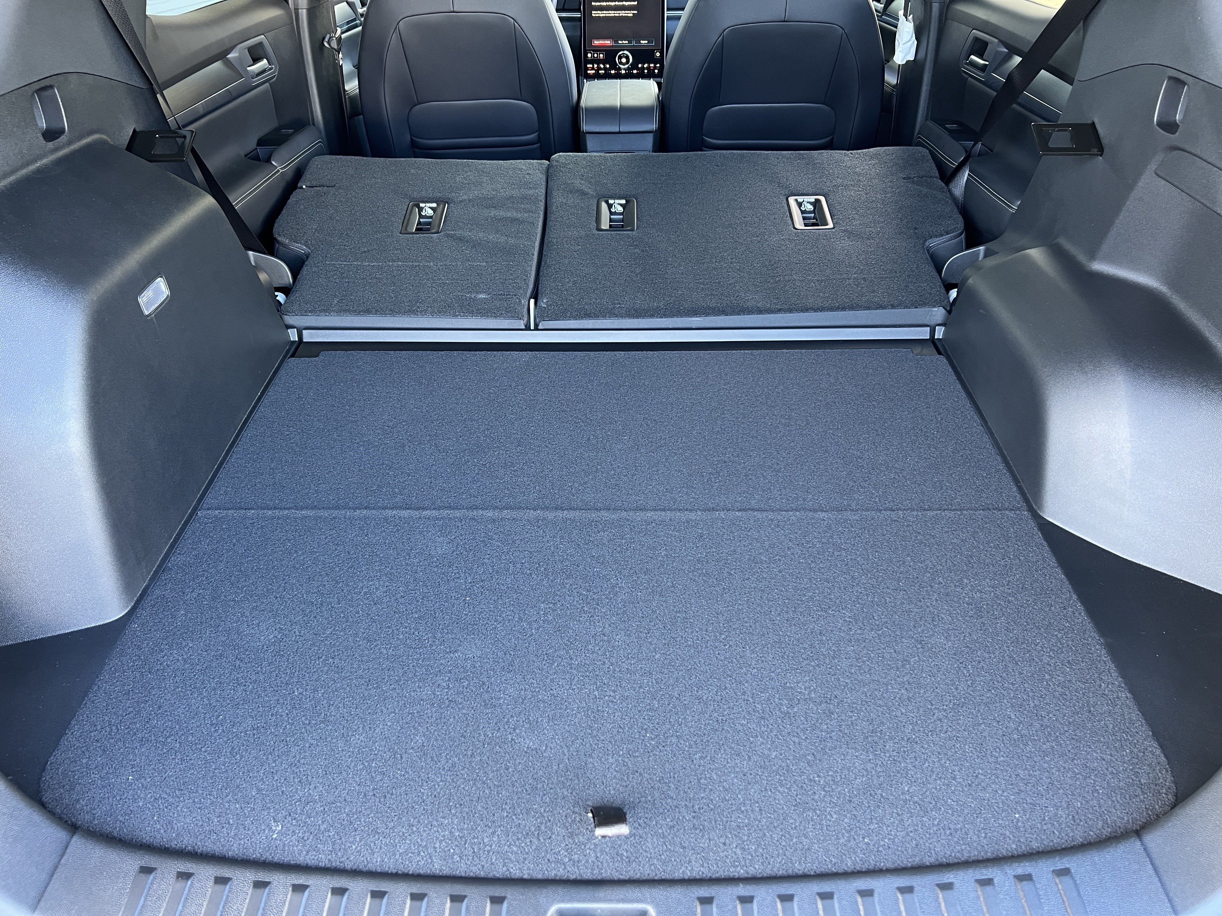 New 2027 GMC Terrain Elevation w/ Elevation Premium Package AWD/4WD image 21