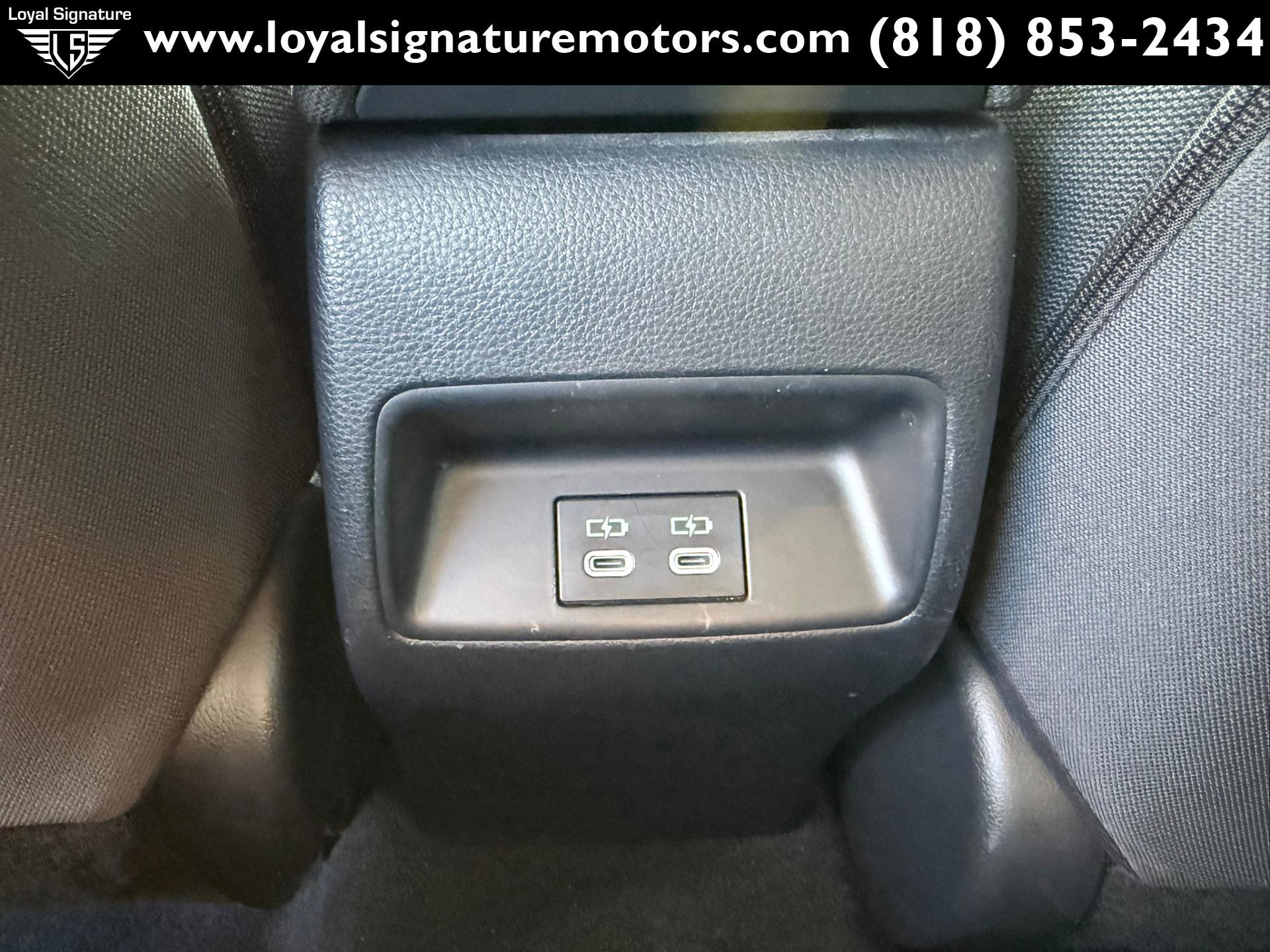Used 2024 Toyota Corolla LE FWD image 15