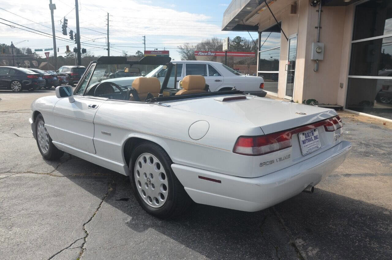 Used 1991 Alfa Romeo Spider Veloce image 3