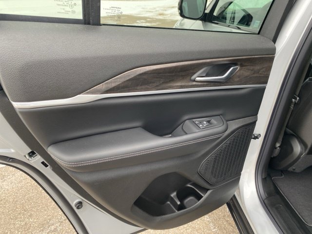 New 2026 Jeep Grand Cherokee Altitude AWD/4WD image 30
