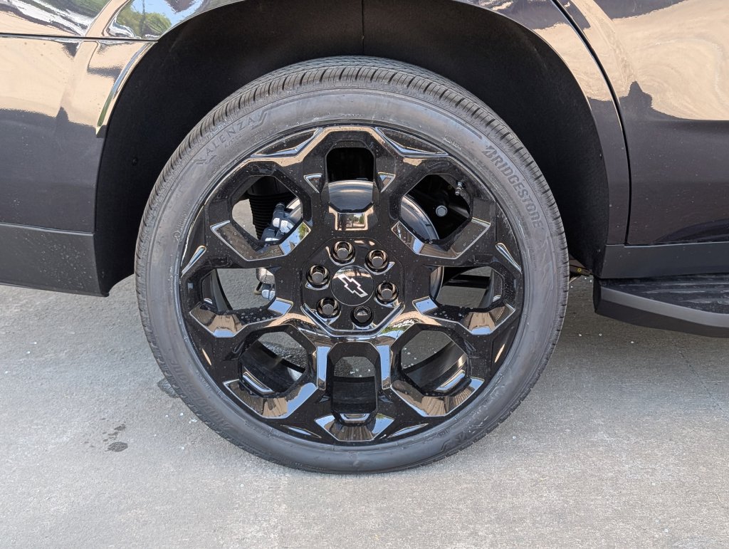 New 2026 Chevrolet Tahoe RST AWD/4WD image 3