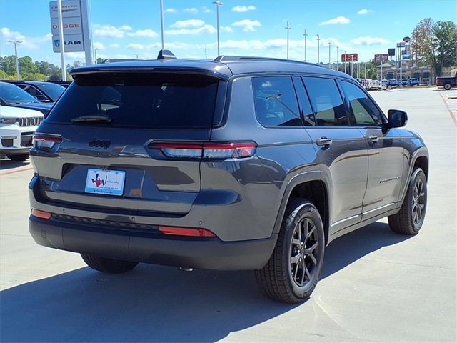 New 2025 Jeep Grand Cherokee L Altitude image 6