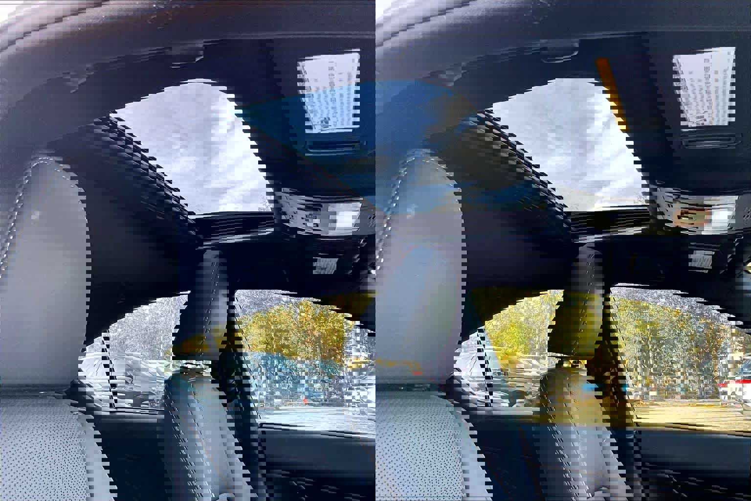 Used 2023 Lexus IS 300 w/ Premium Package image 13